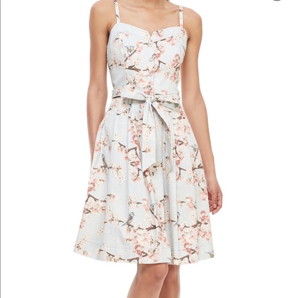 NWT Gal Meets Glam Daphne Dress size 4
